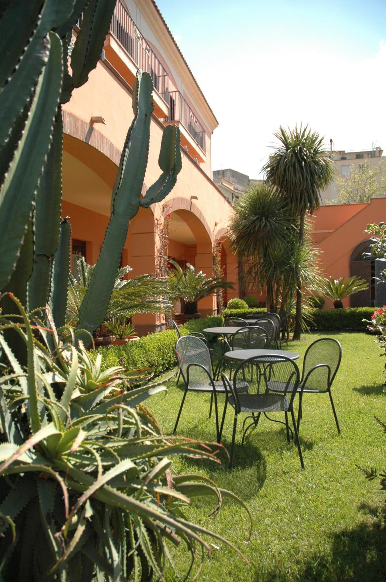 Hotel Locanda Dei Trecento Sapri Exterior photo