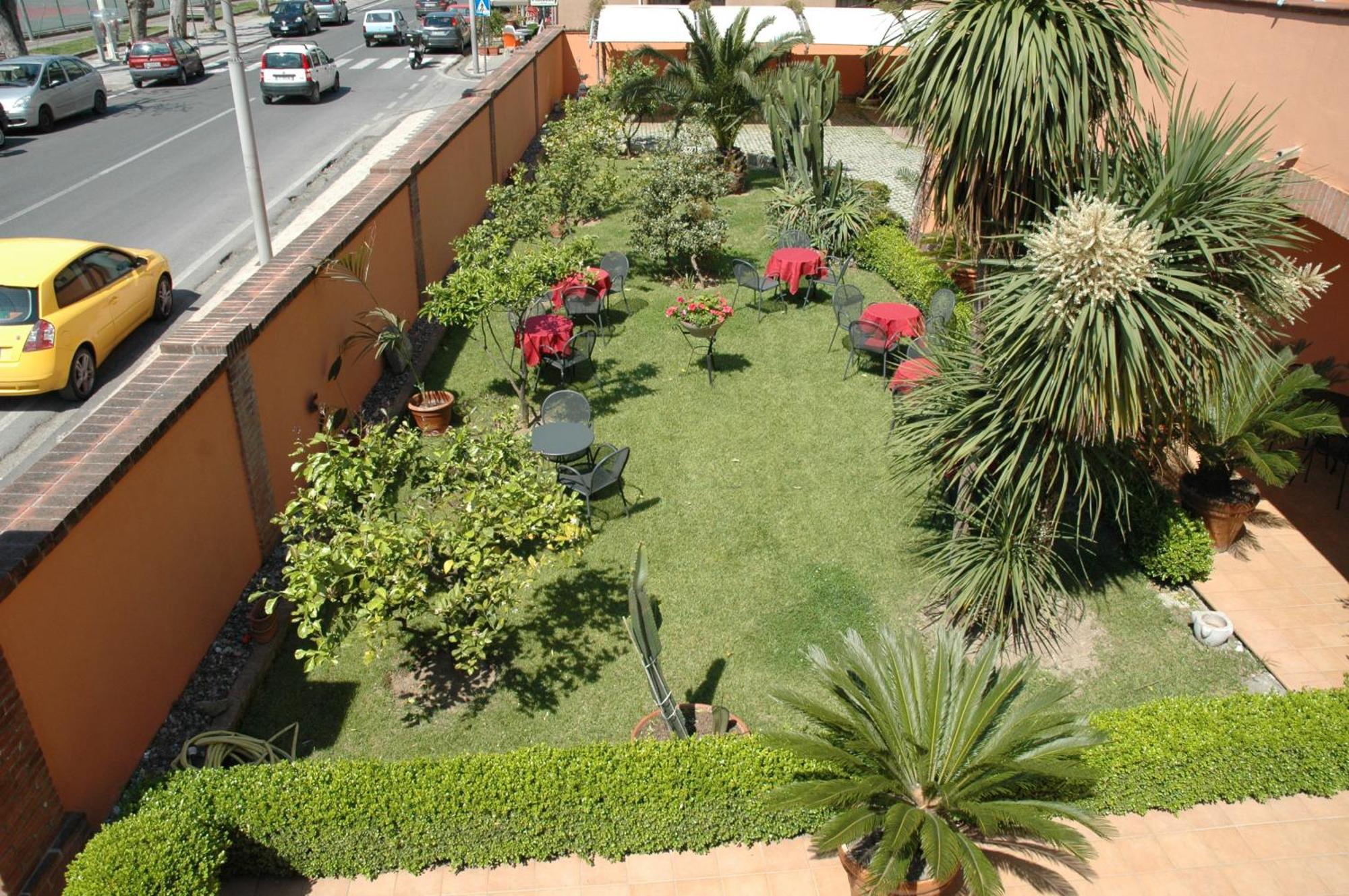 Hotel Locanda Dei Trecento Sapri Exterior photo